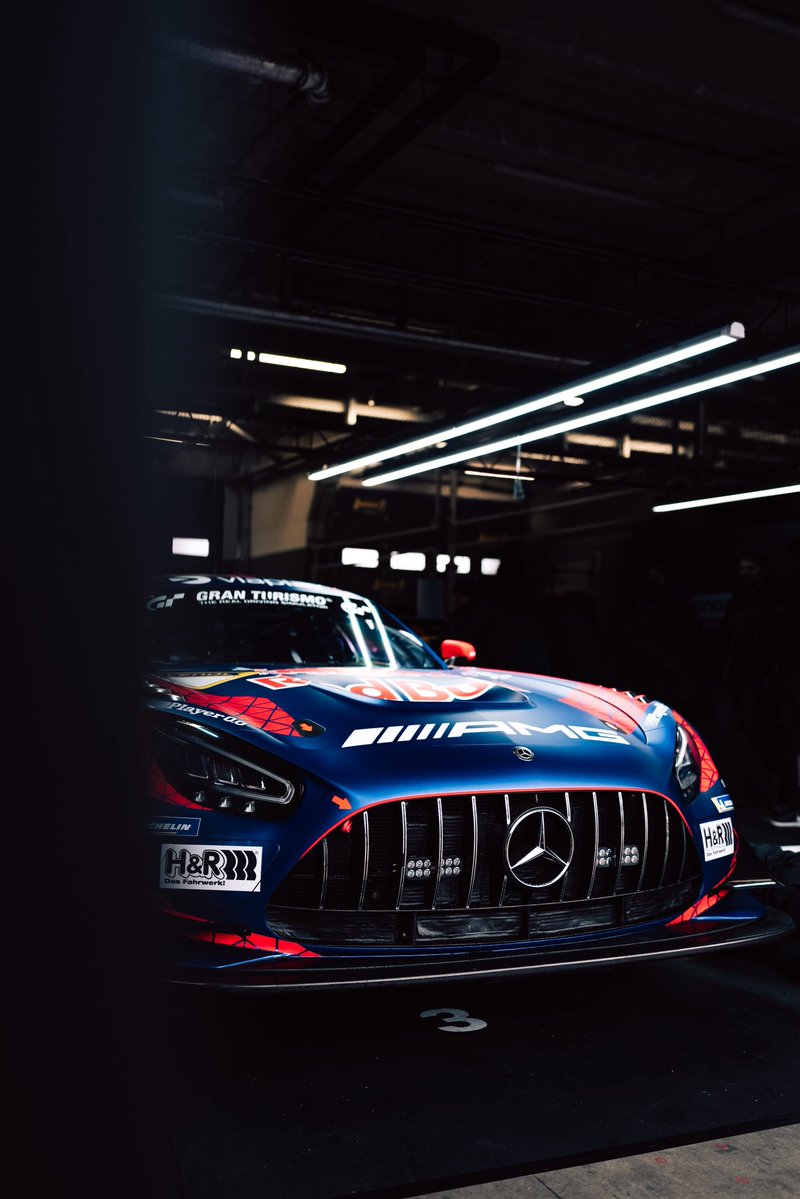 A moment for the car please 😍