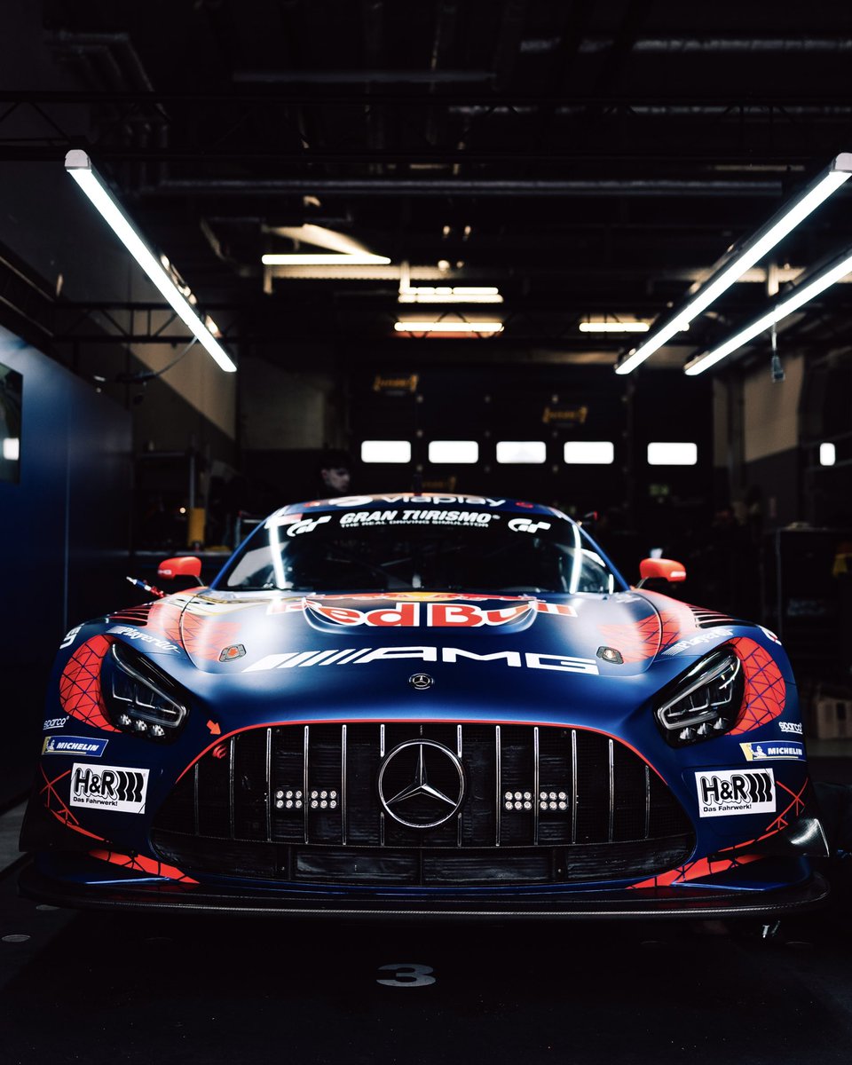 Max Verstappen tweet media