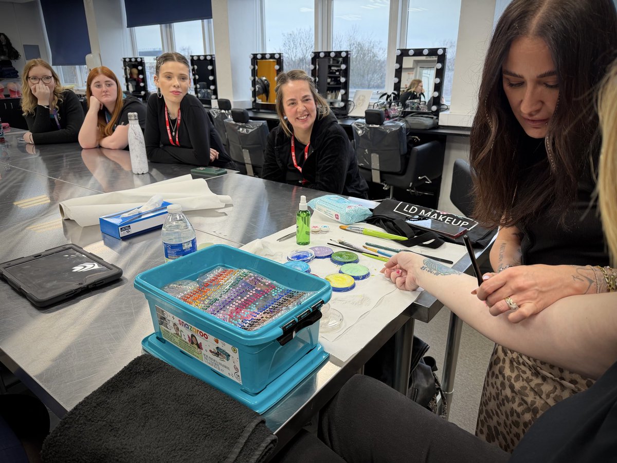 Riverside College tweet media