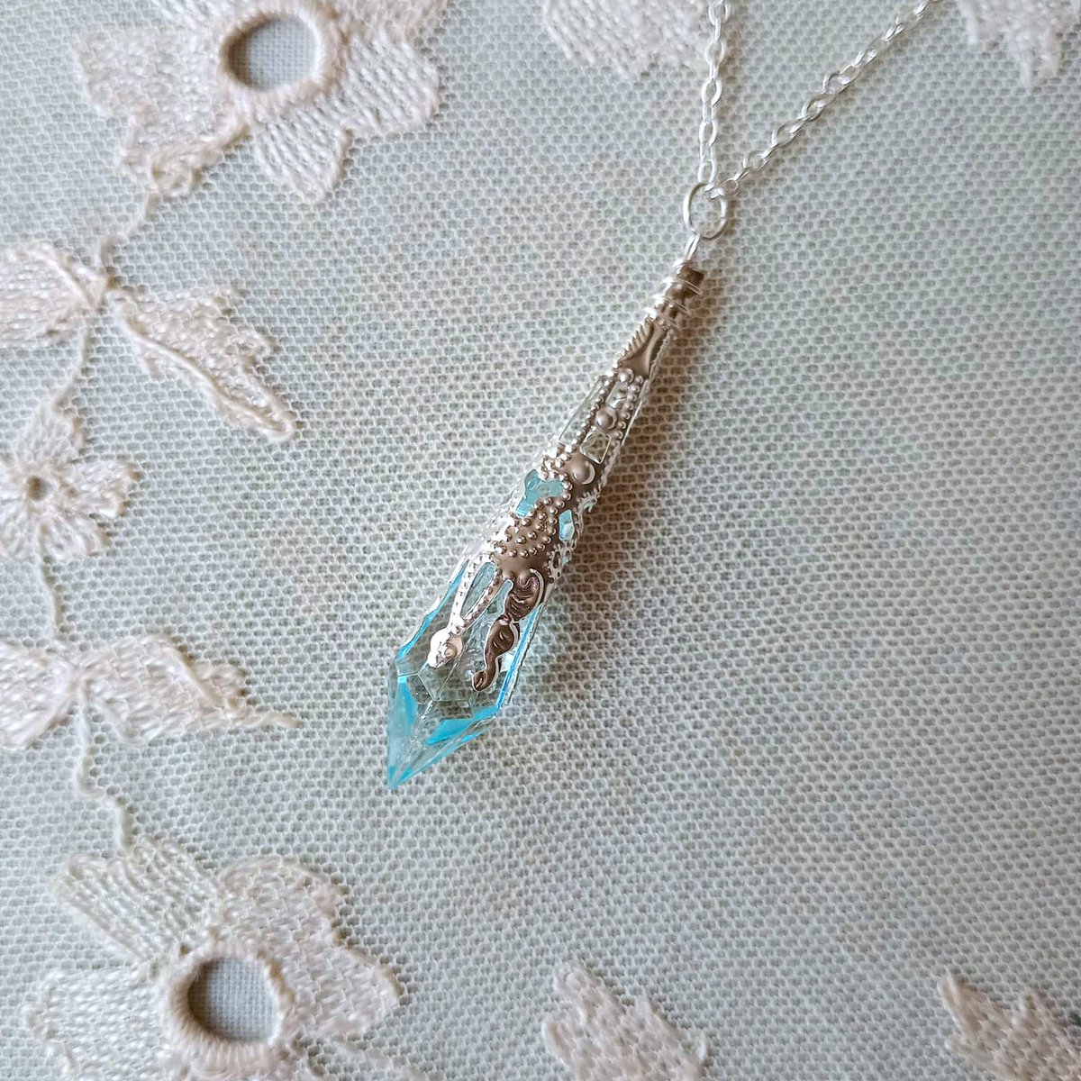 LovesVintage43 tweet media