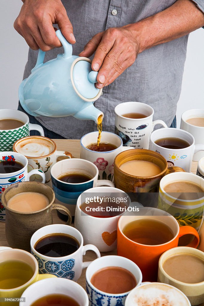 pankajm65's tweet image. शुभ संध्या प्रिय X परिवार✨☕❤️♥️❣️

बहुत दूर मंज़िल है,
थोड़ा आराम हो जाए,
चलो दो पल साथ बैठते है,
एक-एक कप चाय हो जाए !
चाय दूसरी एसी चीज़ है,
जिससे आंखें खुलती है,
धोखा अभी भी पहले नम्बर पर ही है !
आइए दोस्तों, साथ मिलकर शाम की चाय/कॉफी और बिस्कुट का आनंद लें!☕☕

#TeaLovers