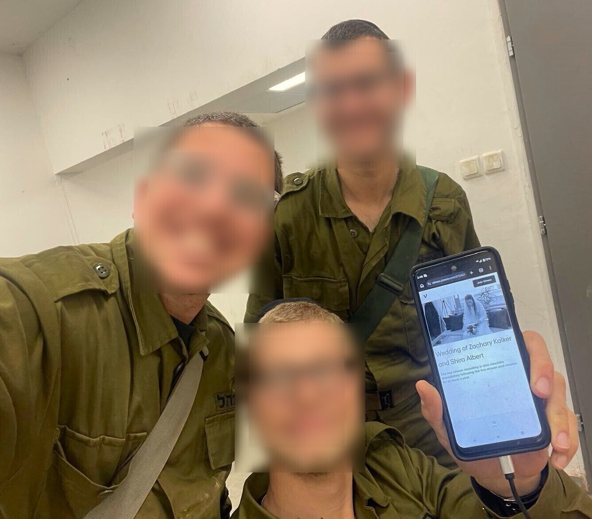 inthegush's tweet photo. Zach's friends who were called up for reserve duty and could not attend the wedding watched the wedding together on their army base!
#nachas https://t.co/2lsWeHaFXf