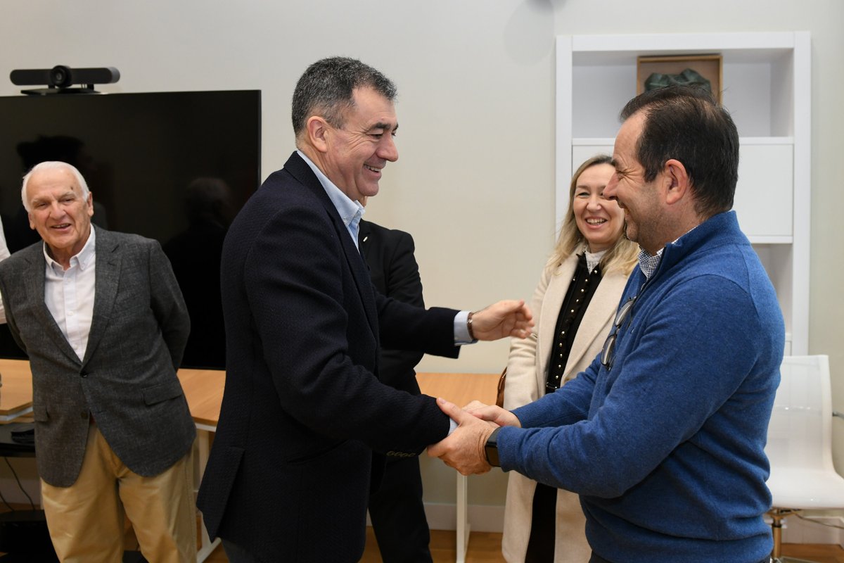 Román Rodríguez tweet media