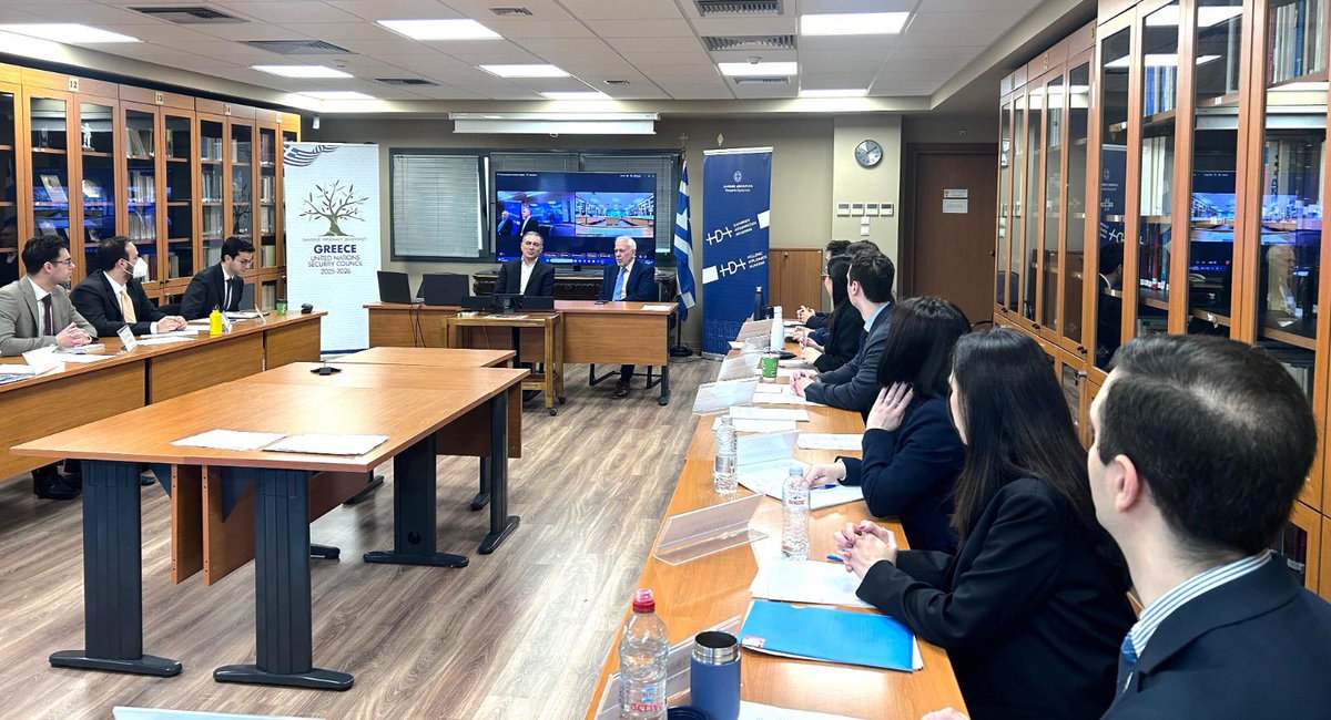 Hellenic Diplomatic Academy tweet media