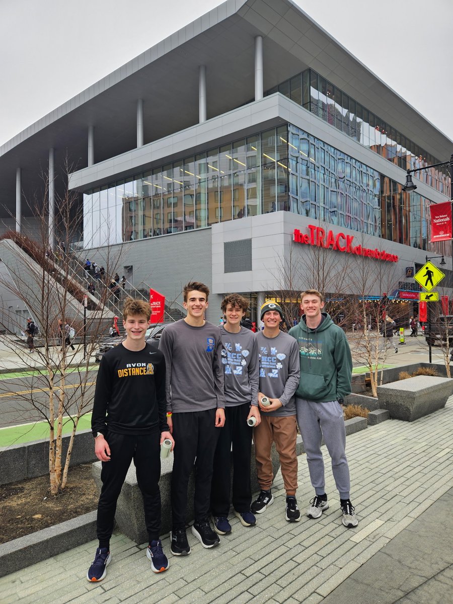 Avon Distance tweet media