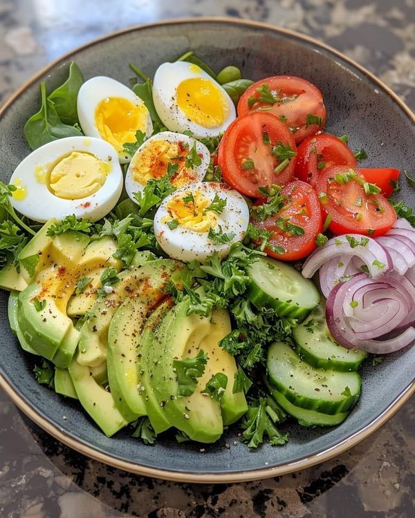 What is missing in this plate?