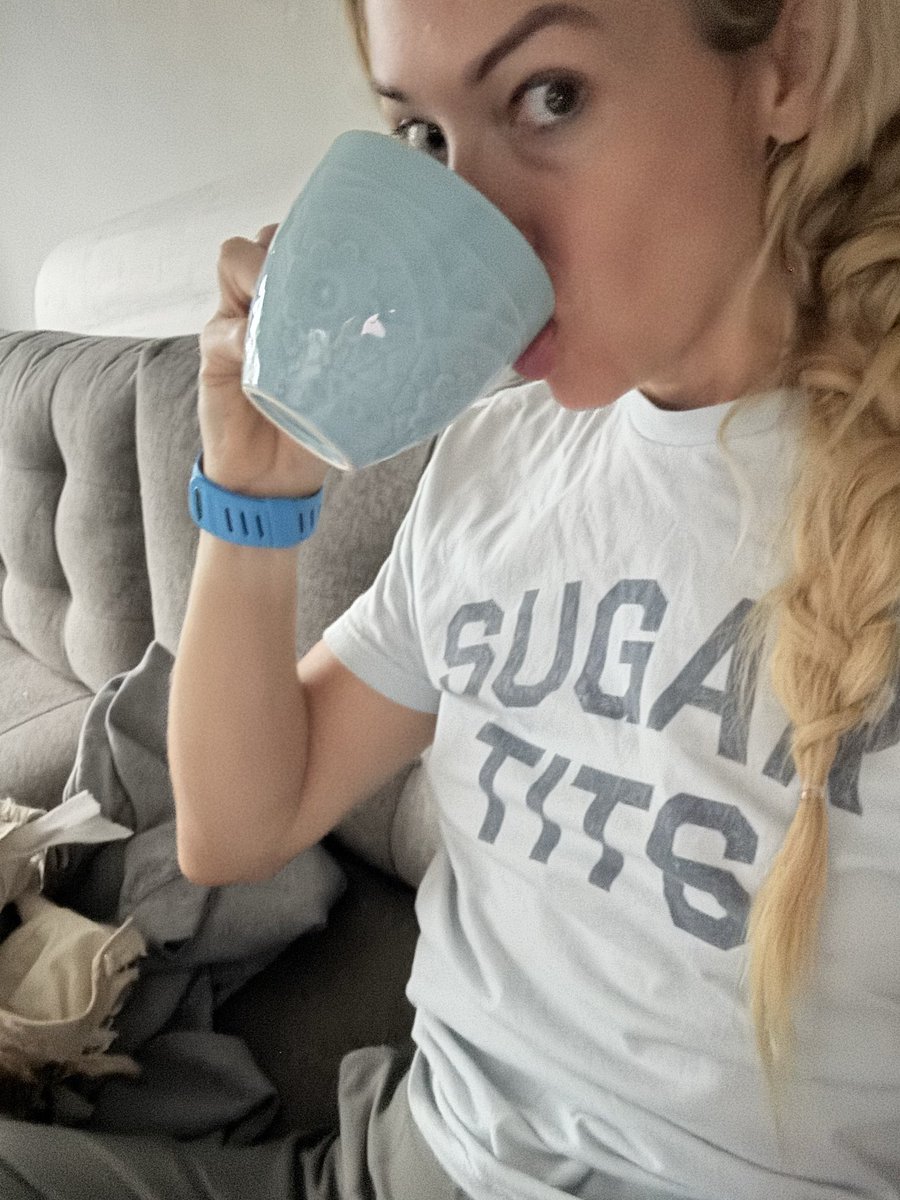 Ashley Wildcat tweet media