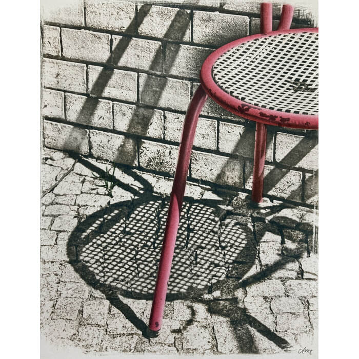 alternativephot's tweet image. Paining (handcolouring) cyanotypes is one way of adding colour to an otherwise monochrome process, see works by:
➥Anna Menkel
➥Karin Matter-Locher
➥Maria Trunk
➥Wendy Currie
for our COLOUR calendar event:
👉 alternativephotography.com/calendar-event…
(until 31 March)

#cyanotype #altprocess