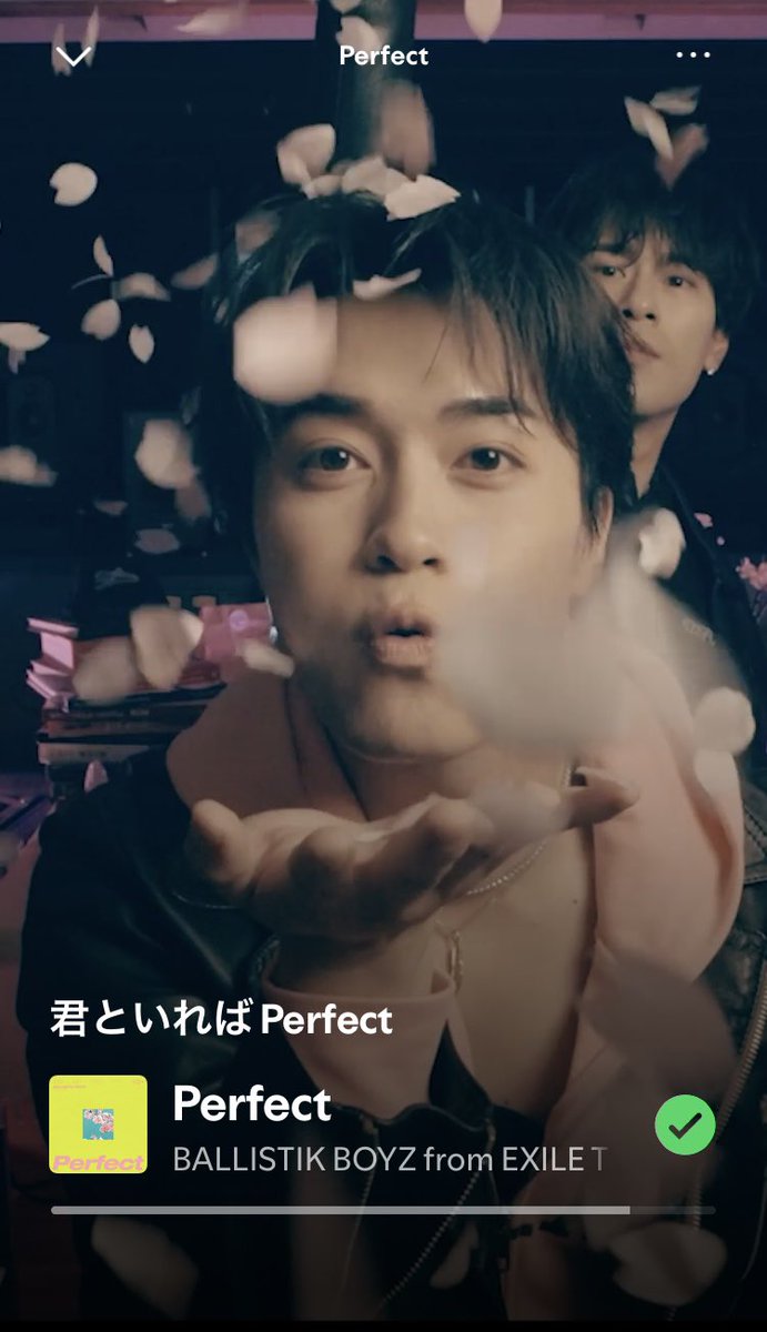 𝓱 ❤︎ tweet media