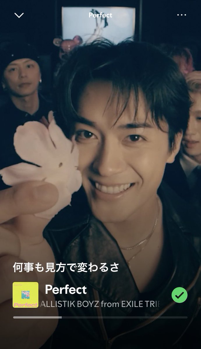 𝓱 ❤︎ tweet media