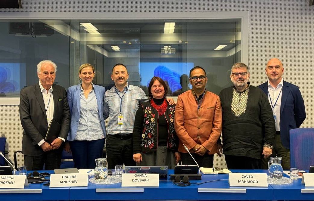 Eamonn Murphy tweet media