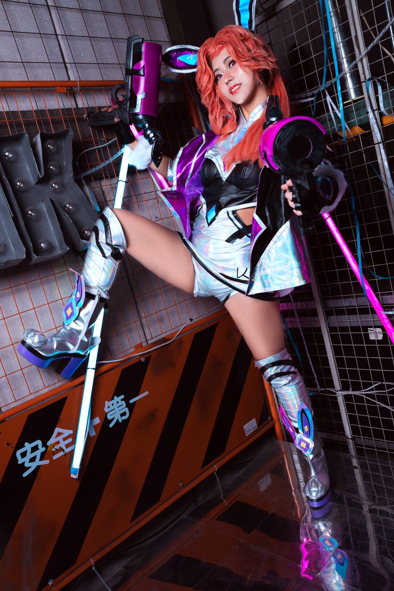 「逃がさないよ？銃弾の雨さー！」
- Battle Bunny🐰Miss Fortune

撮影📸<a href="/seseragi09/">seseragi🤡📸</a> 
加工🖋️@バロン

#lolcosplay 
#leagueoflegends