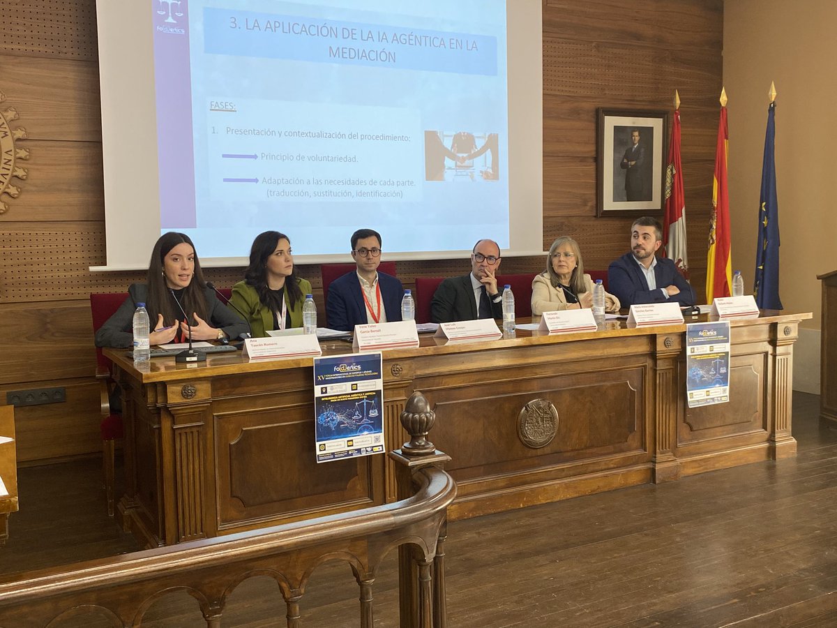 foderticsusal's tweet photo. La última mesa redonda lleva por título “IA agéntica y MASC II: proyecto MASCIA” https://t.co/e1lXmxPYGh