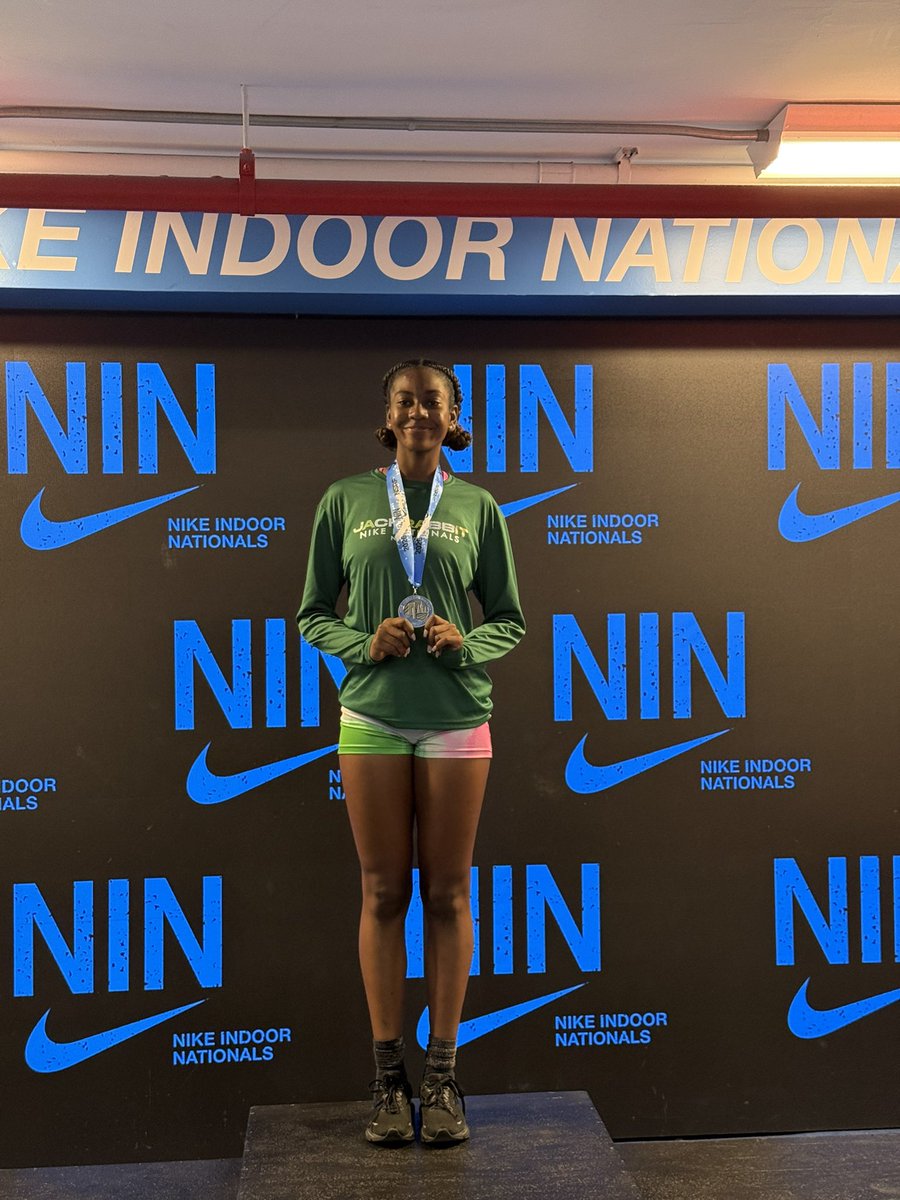 JackRabbitTrack tweet media