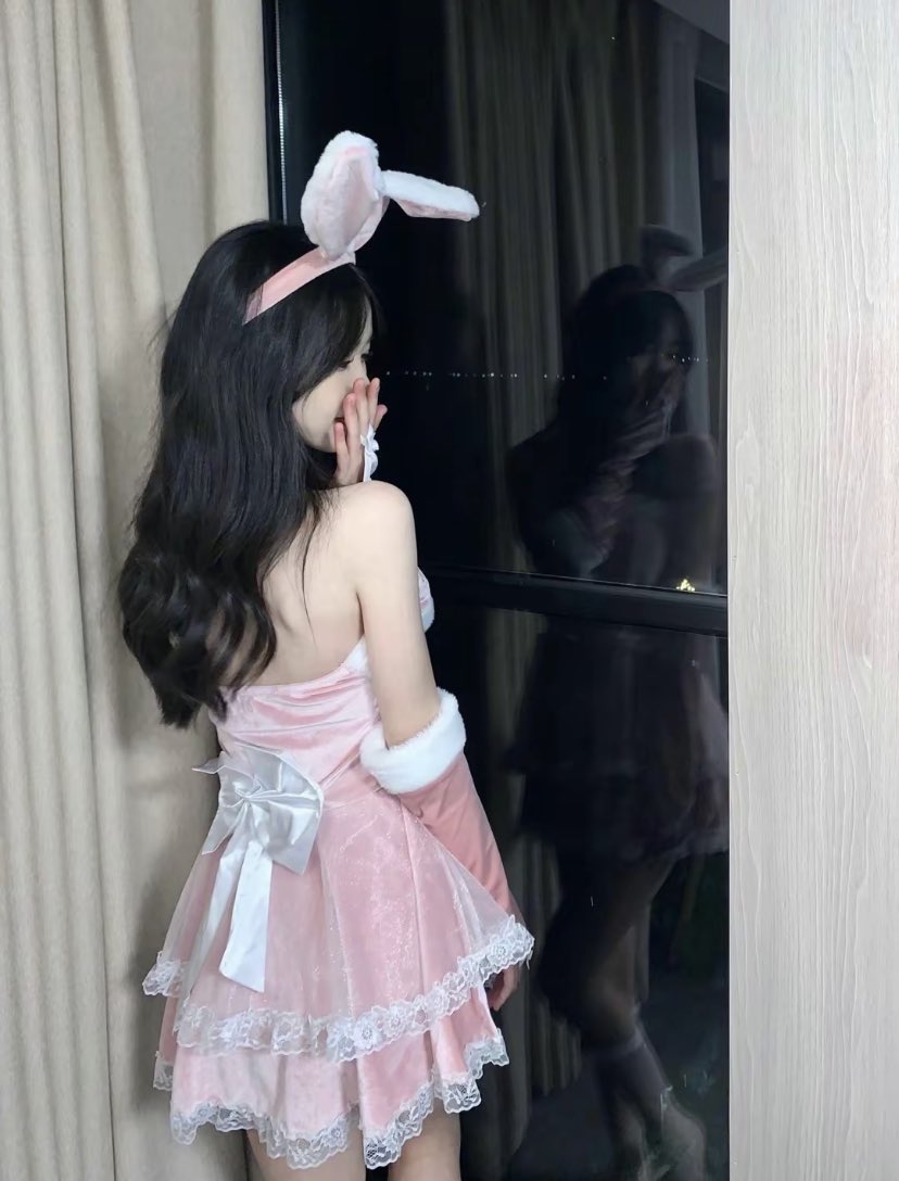 y115441's tweet photo. 他们说我是合欢宗圣女诶 https://t.co/f3OkA0xRYI