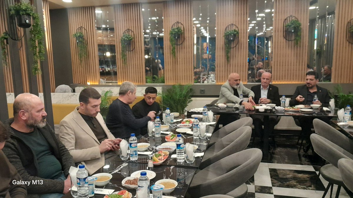 GgkMus's tweet photo. Muş TSO  Başkanımız Erdal Koç’un ev sahipliğinde, TOBB Muş Genç Girişimciler İcra Kurulu için geleneksel iftar programı düzenlendi. Program, Muş iş dünyasının genç temsilcilerini bir araya getirerek dayanışma ve istişare ortamı oluşturdu. https://t.co/8zXCS7wqZt