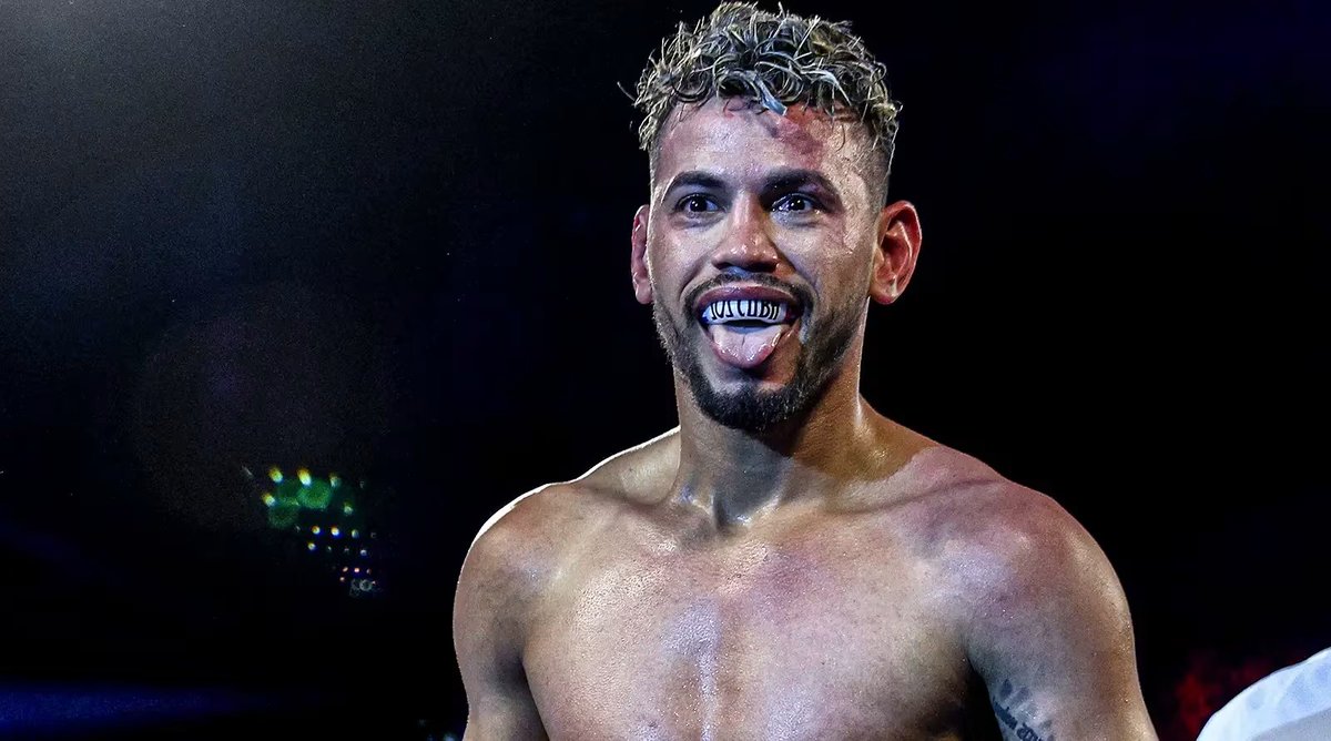 Visit NoSmokeBoxing.com 🥊 tweet media