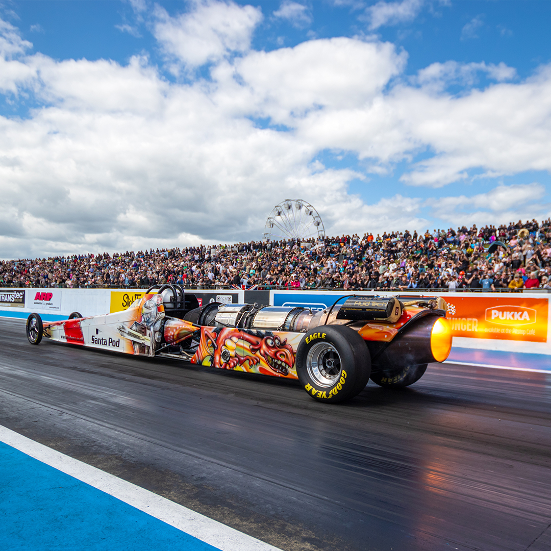 Santa Pod Raceway tweet media