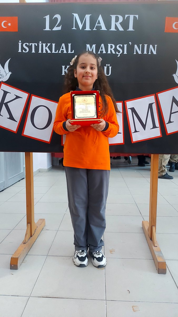 AlaplCatak's tweet photo. 12 Mart İstiklal Marşı'nın Kabulü ve Mehmet Akif Ersoy'u Anma Günü etkinlikleri çerçevesinde ilçemizde düzenlenen yarışmalarda İlkokul Resim dalında ilçe https://t.co/jz12vrWHWv olan öğrencimiz Hifanur DEM��RCAN ve öğretmeni Fazilet YAVUZ'u tebrik ederiz.
#12Martİstiklalmarşı https://t.co/27uCXgHyfx