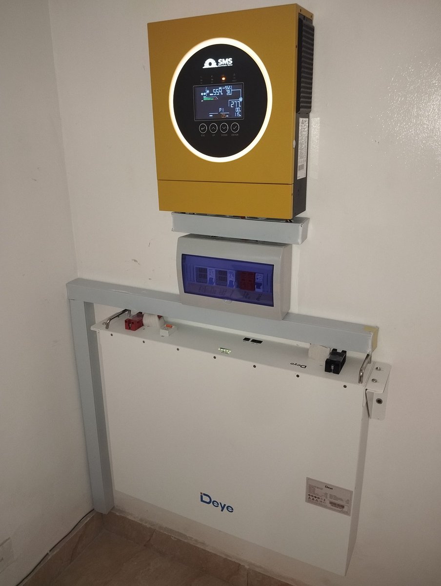 Medex41's tweet photo. 6.2kva and 10kwh installation 24/7 light 💡.​#SolarEnergy#RenewableEnergy #CleanPower. https://t.co/9Kl4JDpjd7