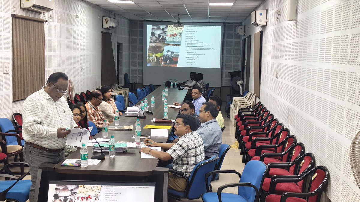 Collector & DM, Balangir tweet media