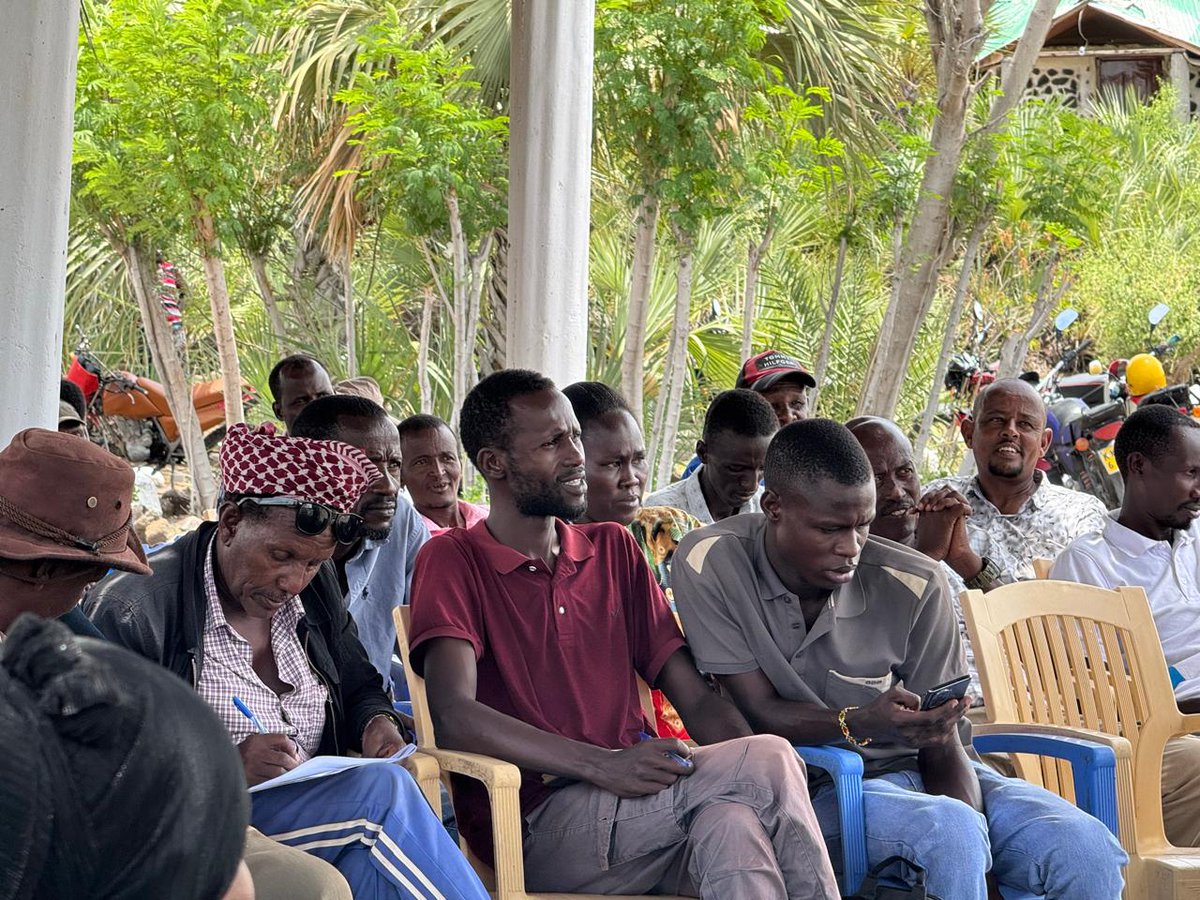 KNCHRLaikipia's tweet photo. @HakiKNCHR, in partnership with IMPACT Kenya, convened a dialogue forum with communities from Loiyangalani, Gas, Mt. Kulal, El Molo, Rendille, Samburu, and Turkana regarding the proposed KenGen Wind Power Project. The forum https://t.co/5TkGSSKG1y