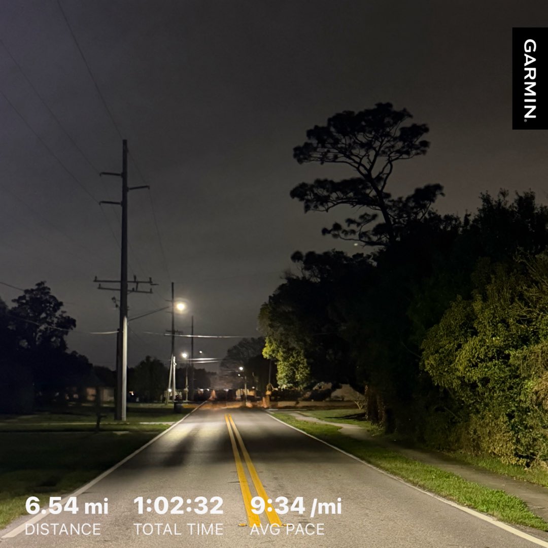 JohnBostonRowe's tweet image. A sticky 68° to start the day, but a delightful quiet start to a busy Friday…

#FloridaRunner #DailyRunner #RunBeforeTheSun #KeepMoving

#RunningStreak: 2262 days