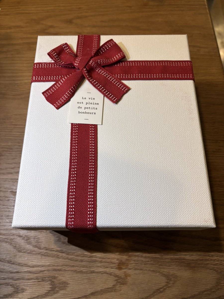 たくい tweet media