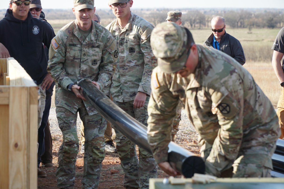 U.S. Army Futures and Concepts Command tweet media