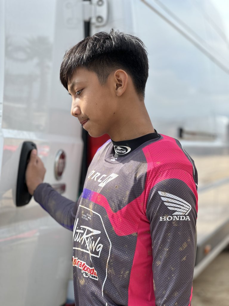 Junior Talent Team tweet media