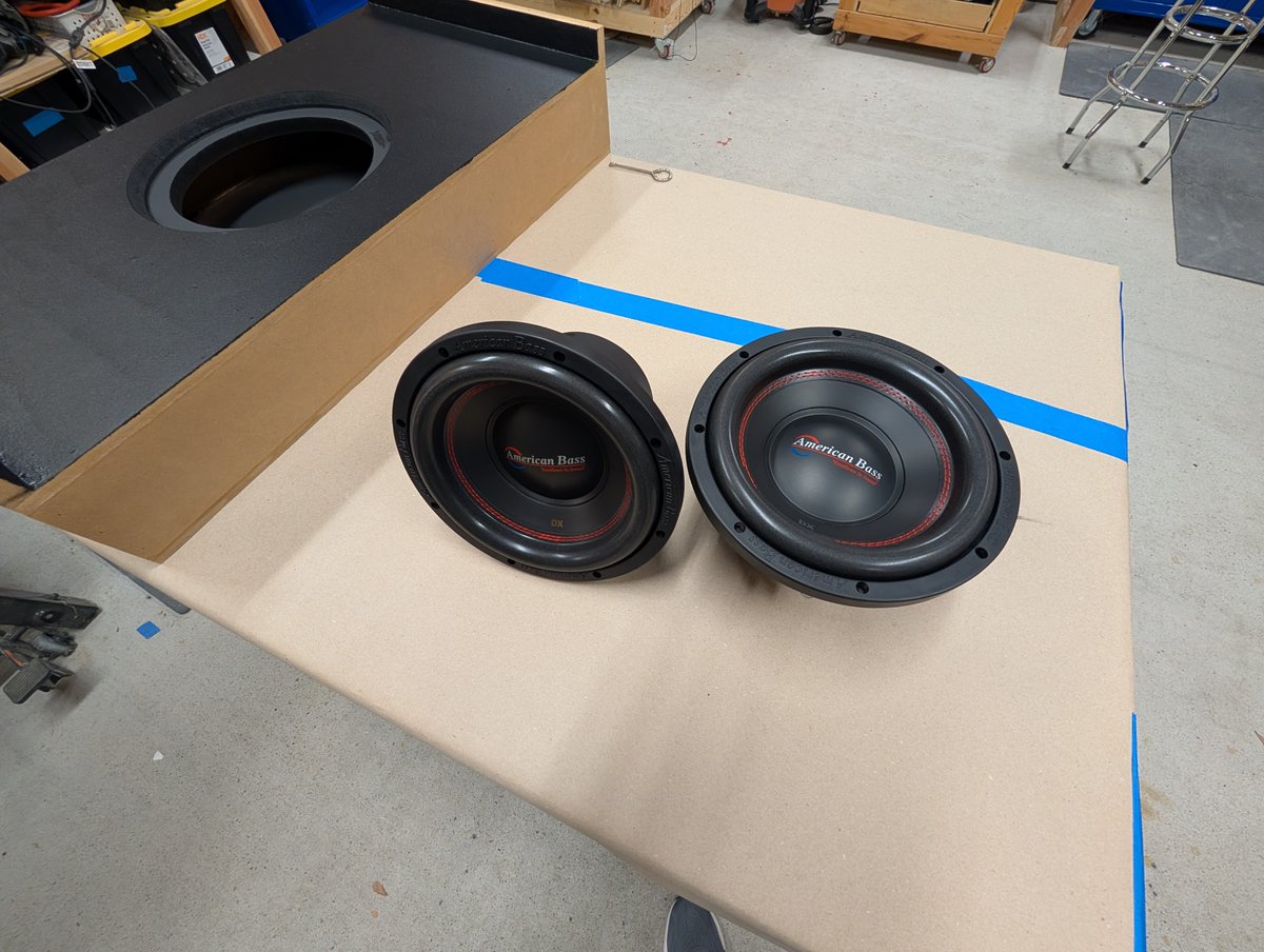 DIYAudioGuy1's tweet photo. https://t.co/ce3sHDU9oI sent out a pair of these DX-10's.  First impression:  Clean, well designed budget subwoofer.  Check them out here:  https://t.co/3ViVG2r1hN 

It will be a few weeks before I can make a video.  What kind of box should I build?  Sealed, ported, Bandpass? https://t.co/cuZU3P1oUR
