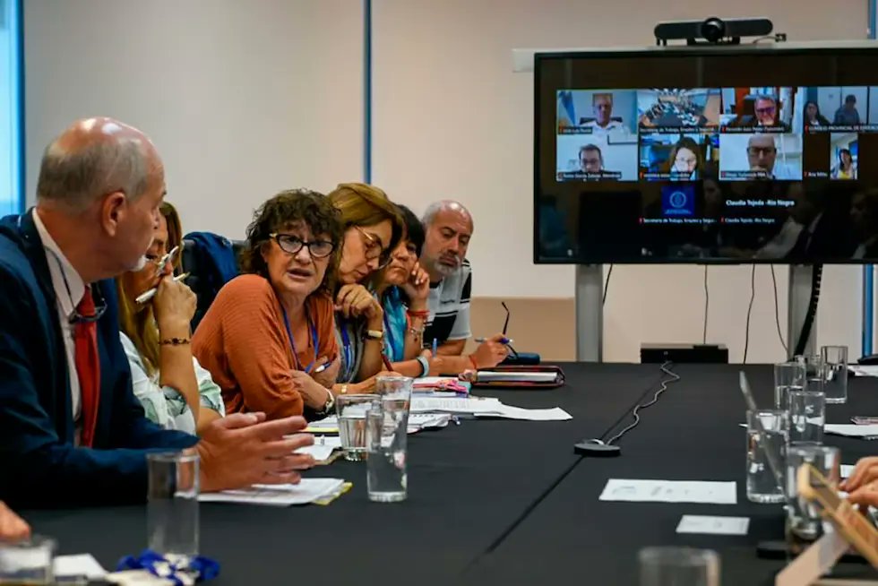 Flavio Buccino tweet media