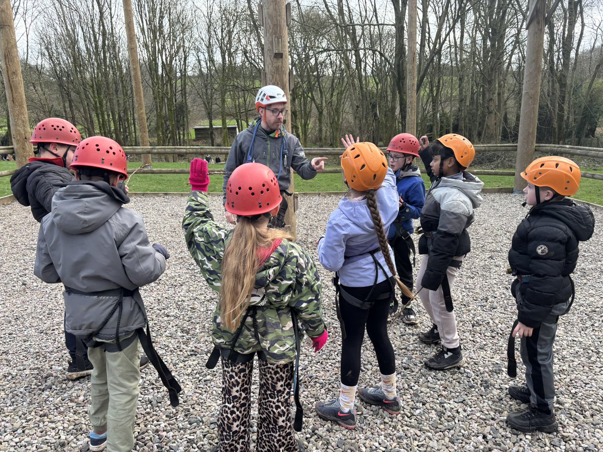 Mr Giles tweet media