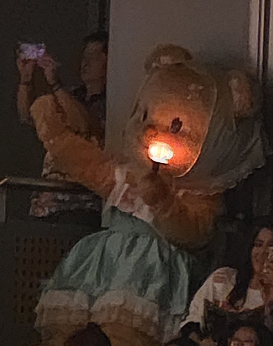 พบเจอ Beside คนน่ารักค่ะ 🥰🤟🏻

#BILLKIN_FEELQUENCY_D1
#BILLKIN_FEELQUENCY 
#bbillkin #บิวกิ้น 
#Besidebillkin