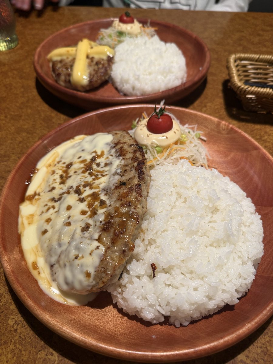 ぺろニキ🐈‍⬛🐈 tweet media