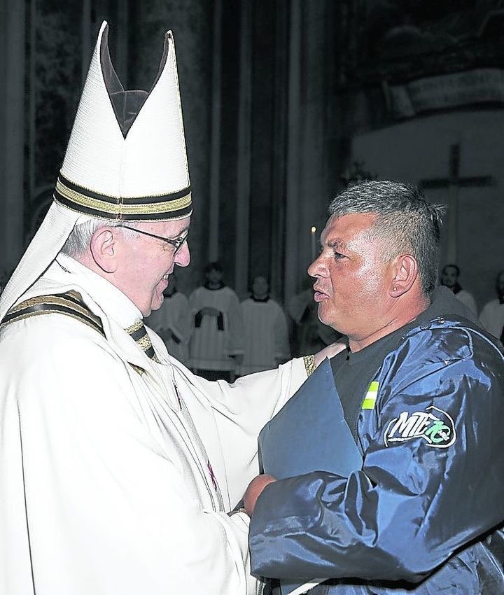 Hoy se conmemora uno de los días más importantes de la historia argentina. Un hijo de esta patria se convertía en el Papa Francisco. Muchas de las situaciones de inhumanidad que hoy vemos no solo aquí sino en todo el mundo no estarían sucediendo si él estuviera vivo. No habría