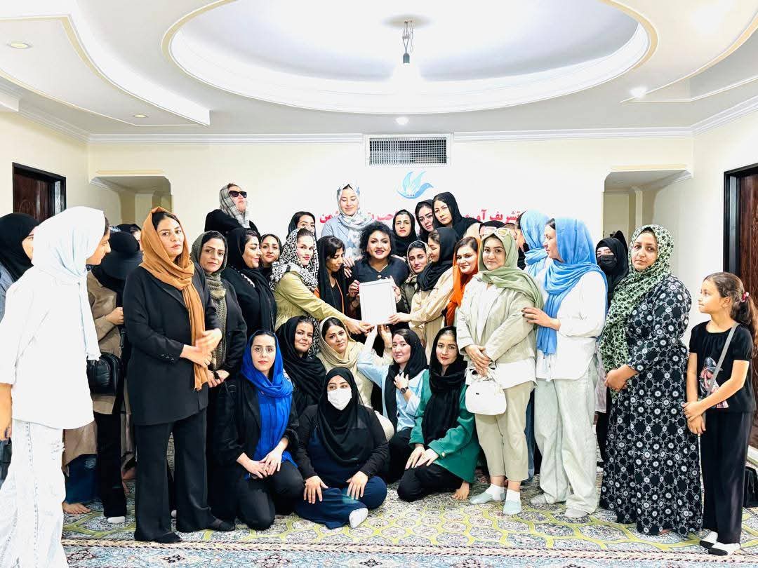 Dr. Patoni Teichmann (Isaaqzai ) tweet media