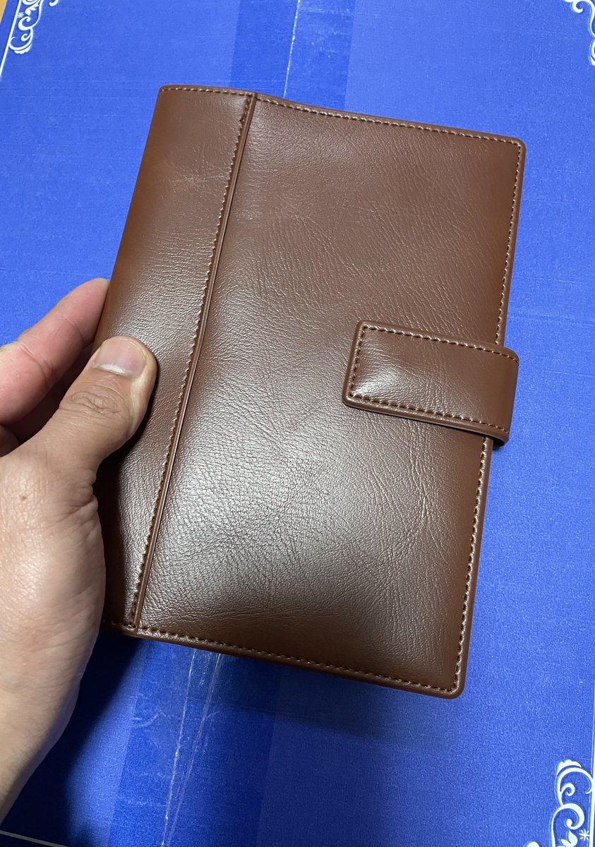 これは「カドックの手帳」です 間違いなく、彼が使っていたあの手帳