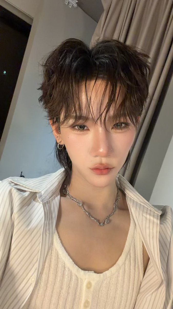 whoispluggy tweet media