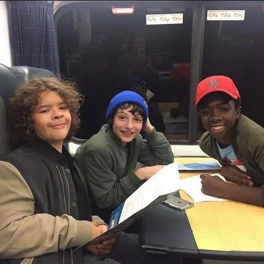 Stranger Things Memes tweet media