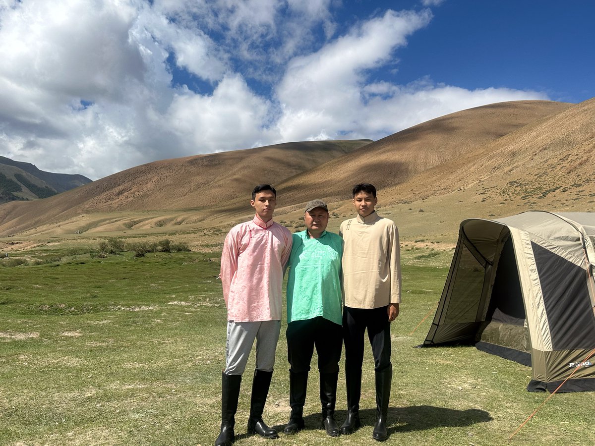 U of T Varsity Blues tweet media