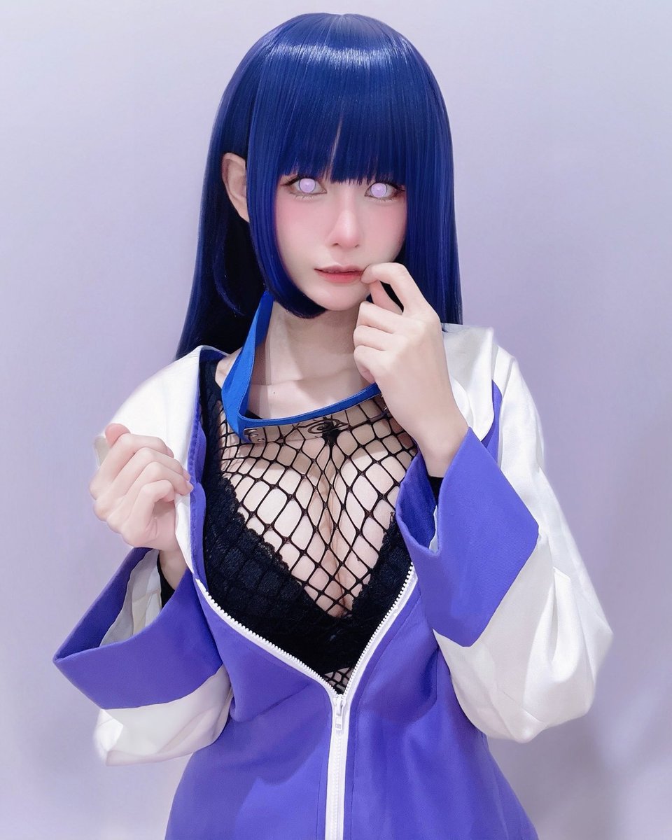 Hinata Hyūka

#narutocosplay #hinatahyūga #hinatahyugacosplay #hinatanaruto #cosplay
