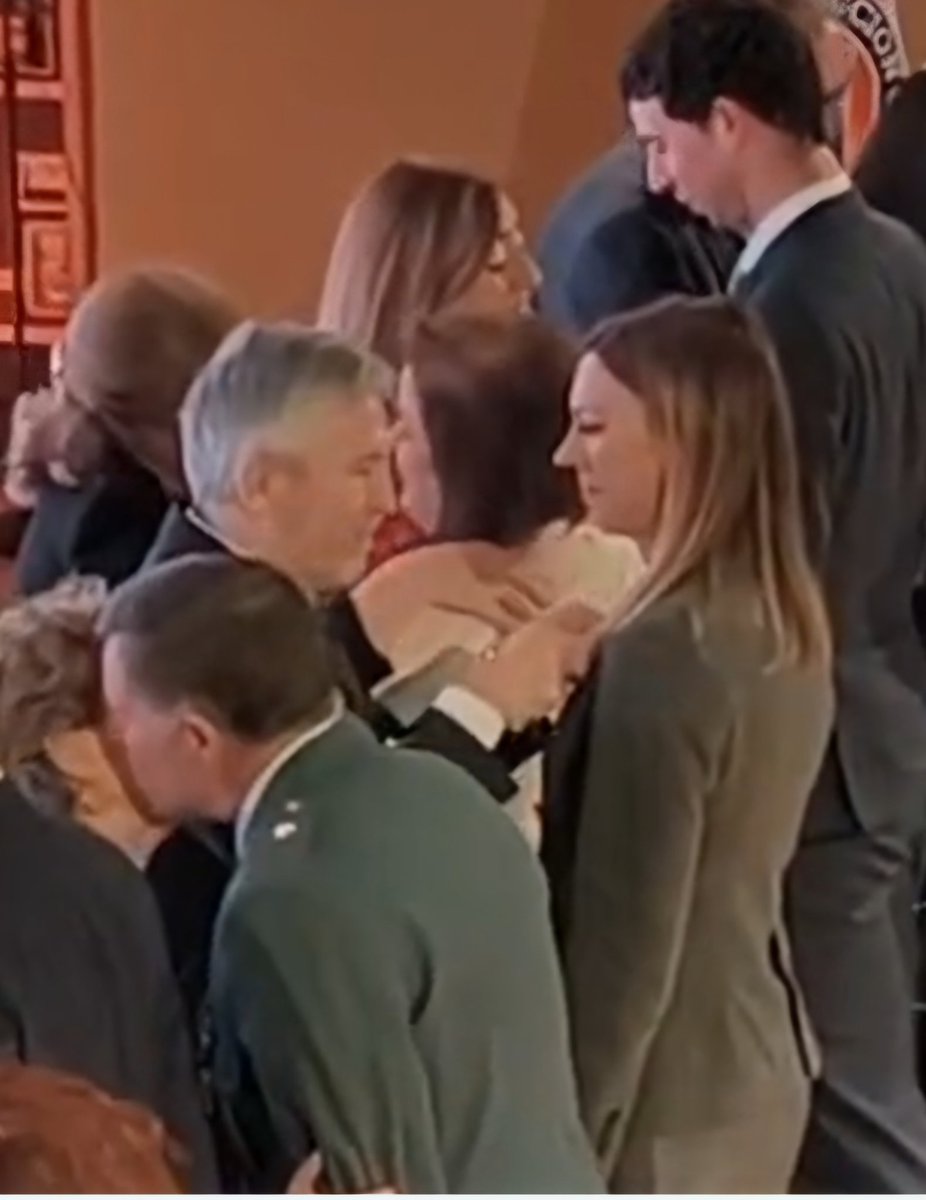 María Gómez Ballesteros tweet media