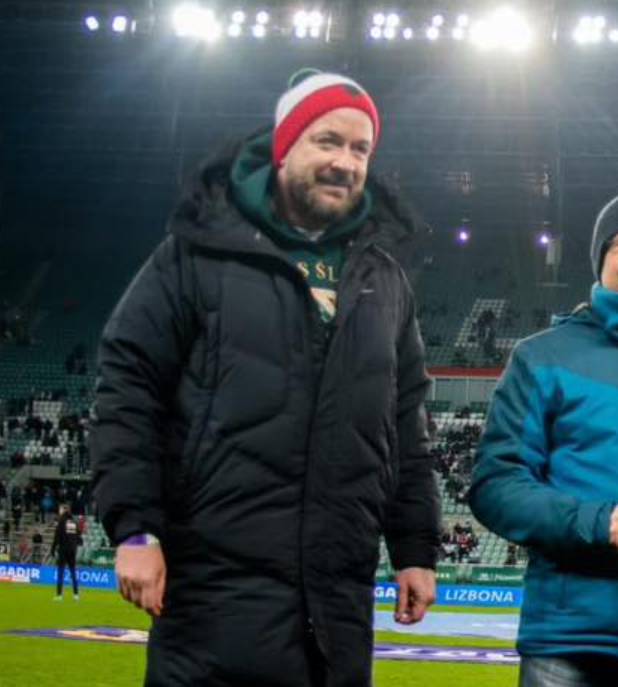 Piotr Uhle tweet media