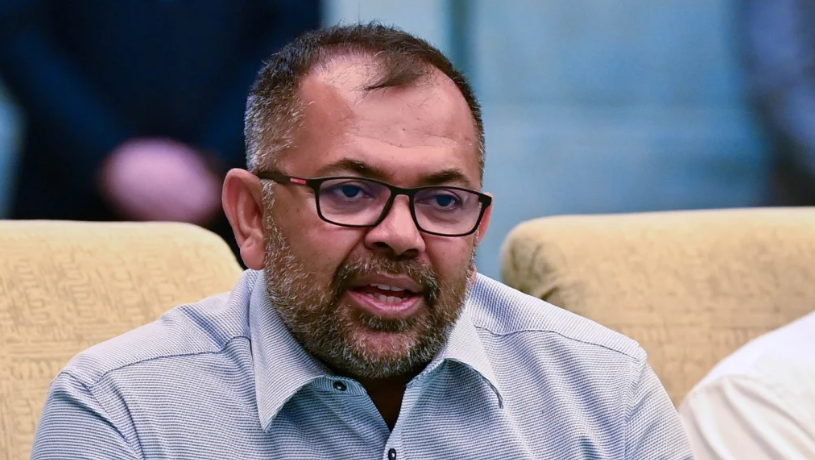 ރާއްޖޭގެ އެކި ކަންކޮޅުތަކުގައި ހިނގާ ޕްރޮޖެކްޓްތައް ހުއްޓާލާކަށް ނުޖެހޭނެ: ވަޒީރު މޫސާ ޒަމީރު
miadhu.mv/articles/43062…