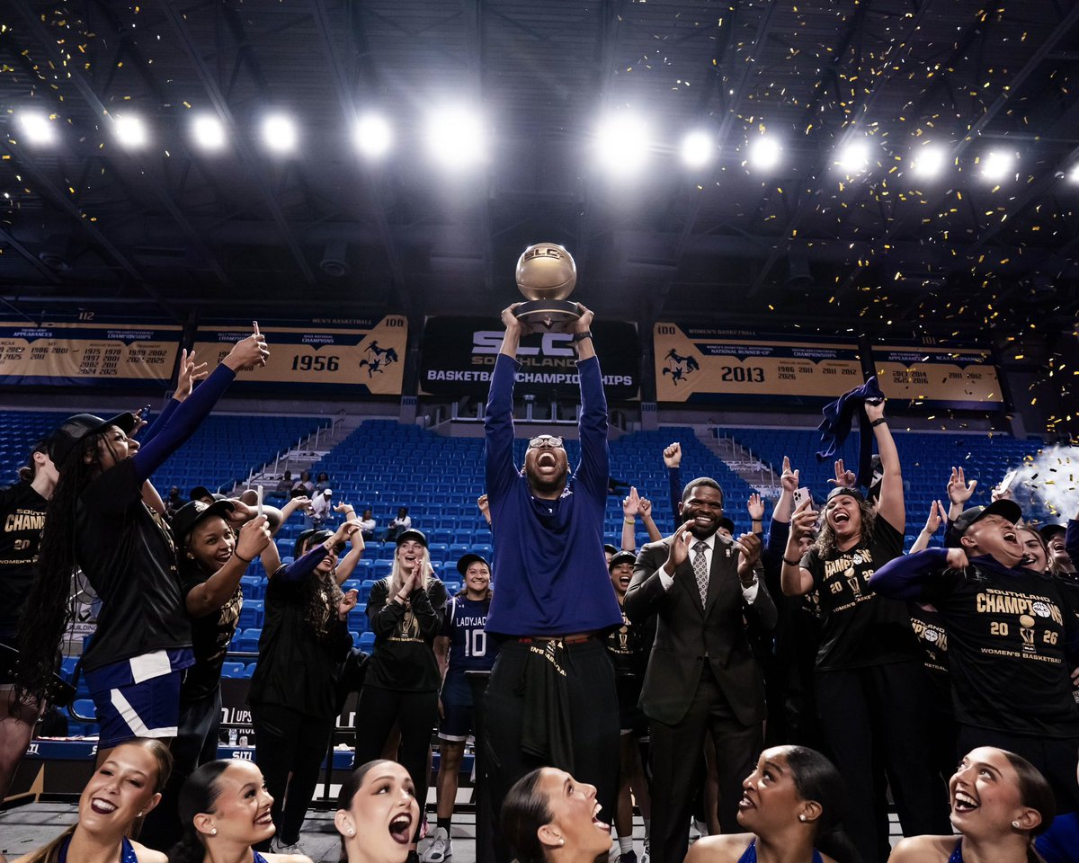 Chaston Tavares tweet media