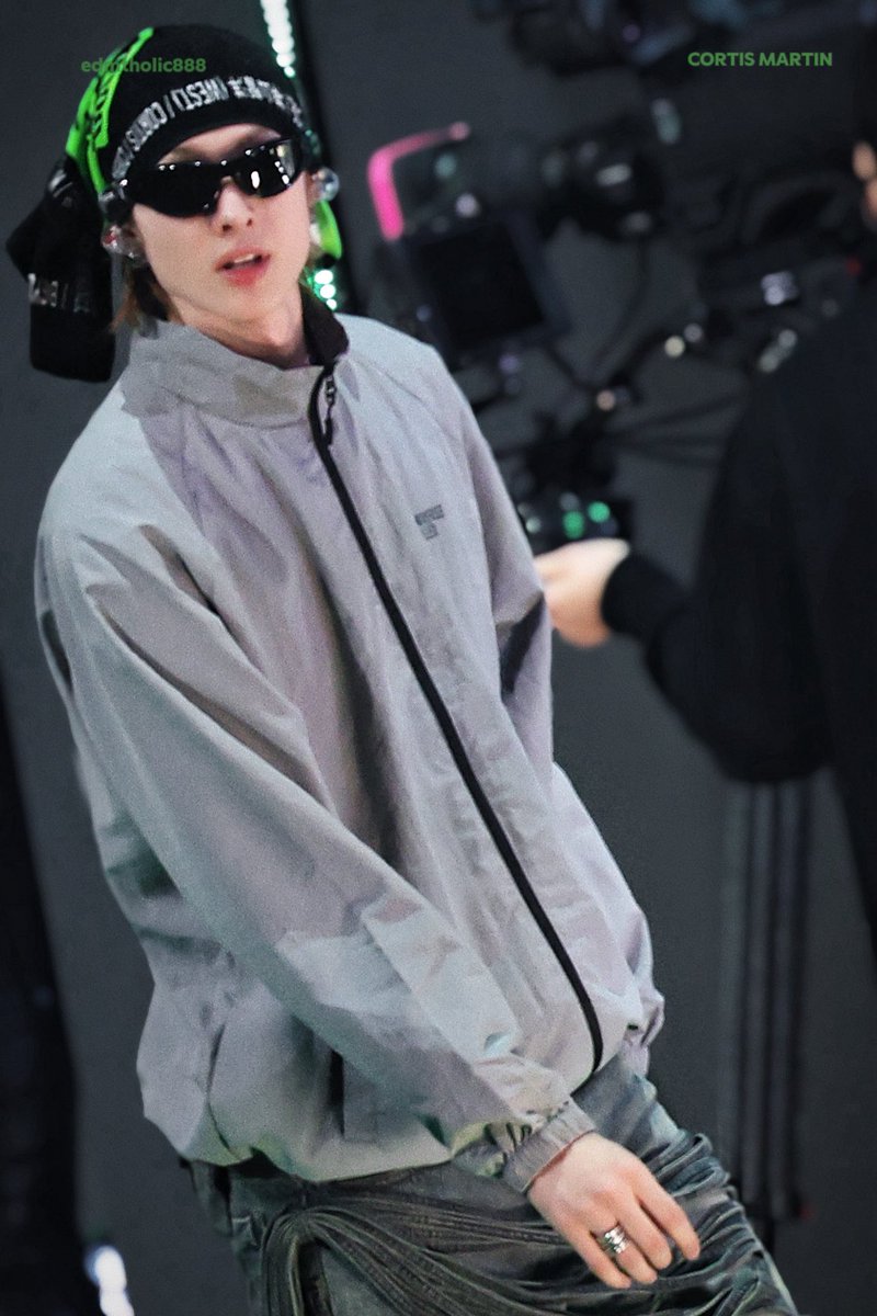 edmtholic888 tweet media