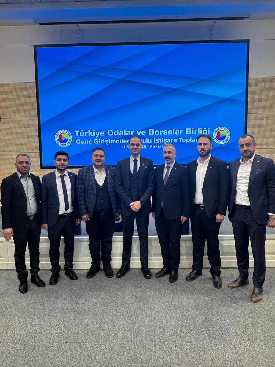 mustso49's tweet photo. TOBB Başkanı M.Rifat Hisarcıklıoğlu ve TOBB Genç Girişimciler Kurulu Başkanı Turgut Konukoğlu’nun ev sahipliğinde düzenlenen istişare toplantısına TOBB Muş Genç Girişimciler Kurulu Başkanı Kerem Yıldırım da katıldı.
Toplantının gençlerimize ve ülkemize hayırlı olmasını temenni ediyoruz.

#Muş #Ticaret #Sanayi #Ekonomi