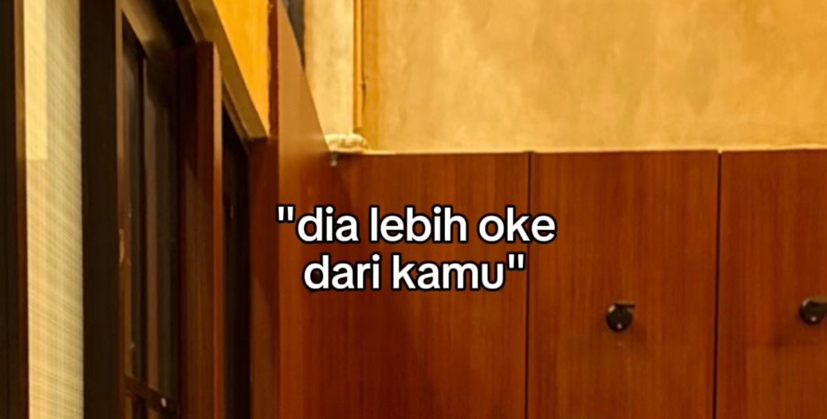 txwho98426's tweet image. kalau di shopee udh ada eyelash &amp;amp; nail art yg lepas pasang kenapa milih yg berbulan2 ga ilang !!?😭✊🏻 itu berbulan2 haid apa gimana #muslimonly #iziinnn