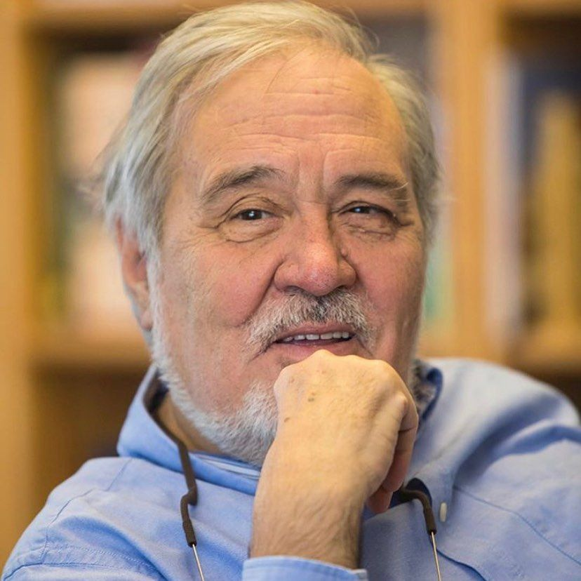 Yeri asla dolmayacak , çok büyük bir değerimizi kaybettik 🥀
Nurlar içinde uyu yürüyen kütüphane.
#ilberortaylı #SONDAKİKA